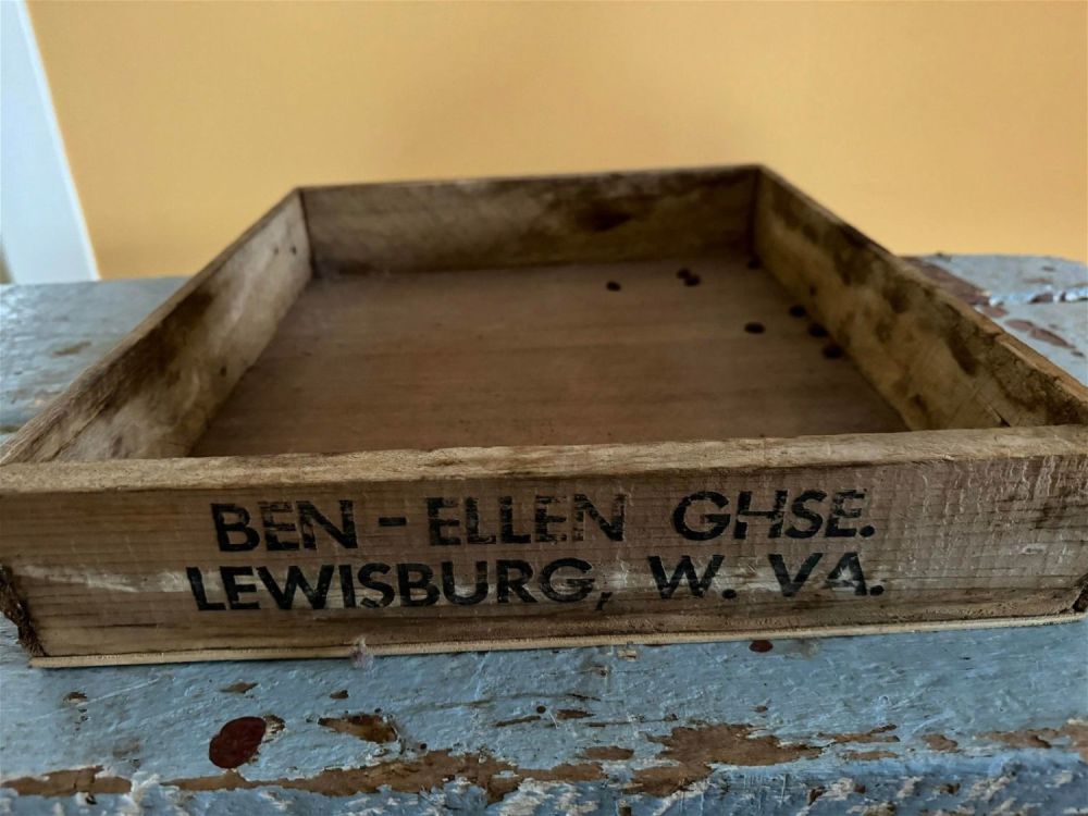 Lot 263: Ben-Ellen GHSE, Lewisburg, W. Va Crate Box