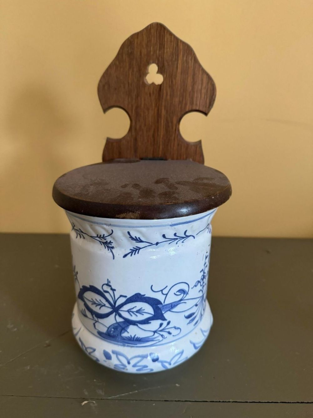 Lot 283: Vintage Porcelain Flow Blue Salt Box with Wooden Wall Mount & Hinged Lid