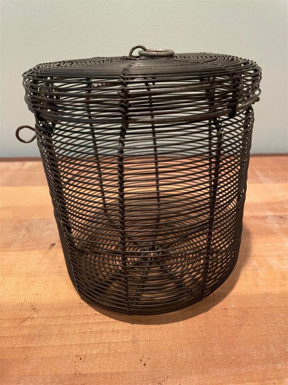 Lot 157: Metal Basket (Jar Size)