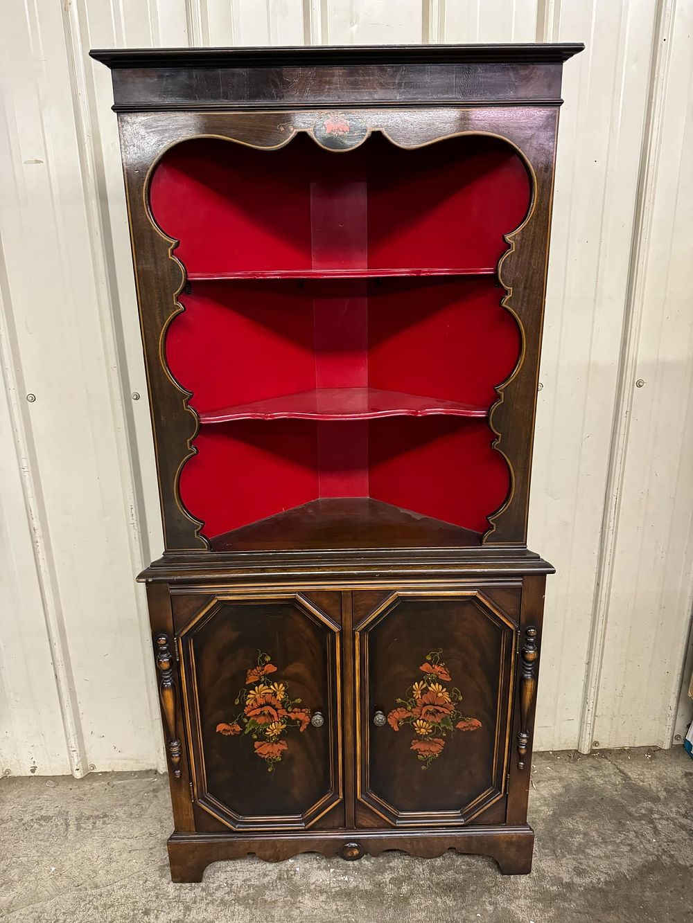 Lot 199: Vintage Corner Cabinet