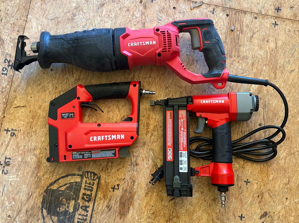 Lot 411: Craftsman Electric Reciprocating Saw, Heavy Duty 3/8" Crown Pneumatic Stapler And 2" 18 GA. Air Brad