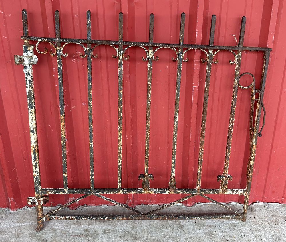 Lot 171: Early Wrought Iron Gate 41"X41"X2"