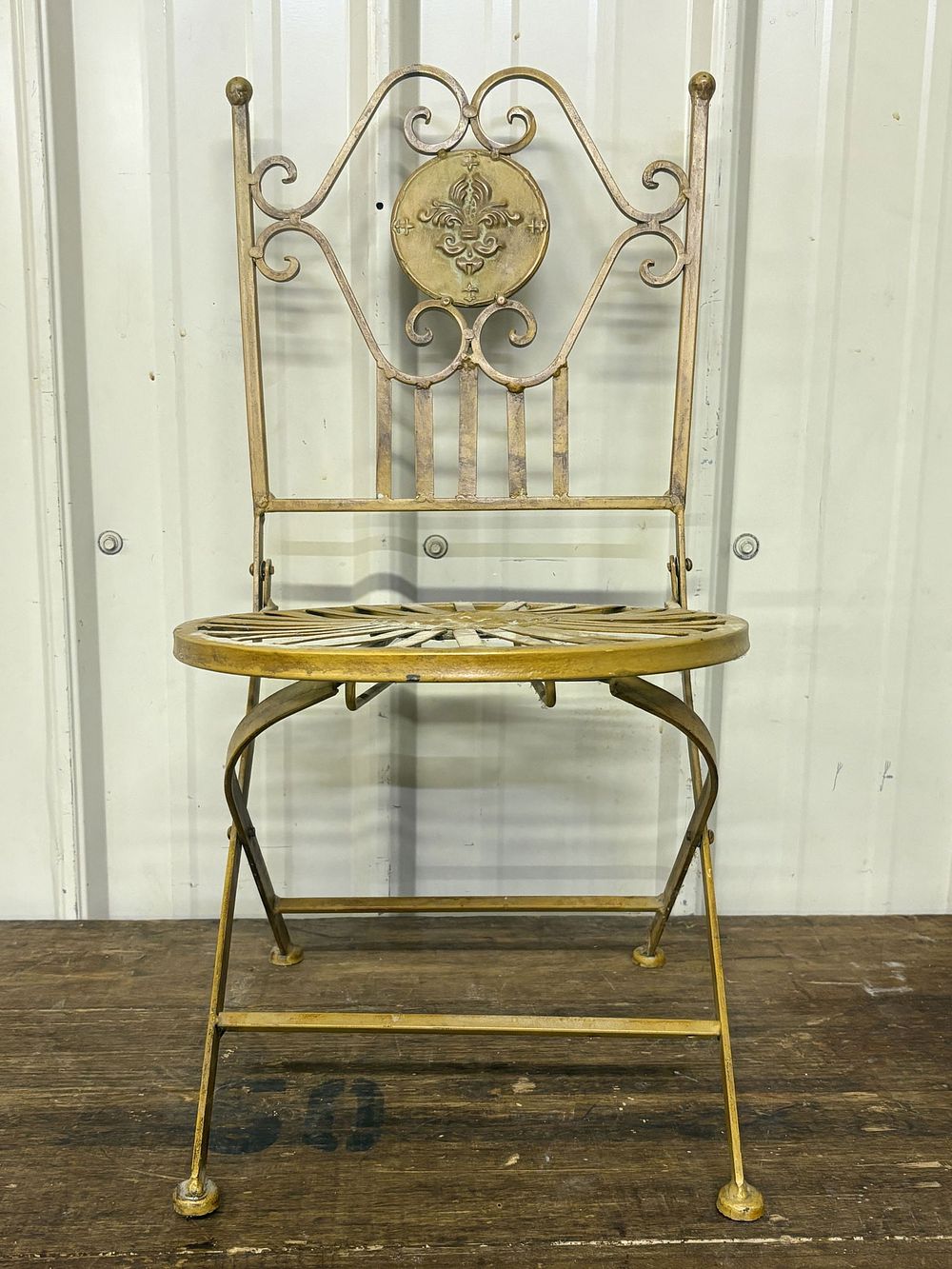 Lot 335: Vintage Wrought Metal Folding Chair, Child's 12"X12"X23"