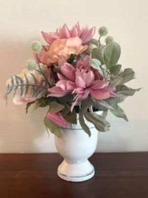 Faux Flowers in Vase Table Top Décor - 10"x15"