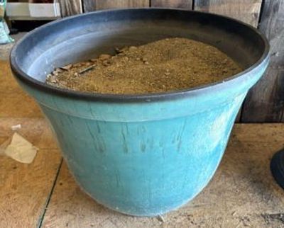 Large Heavy Plastic Planter 18"