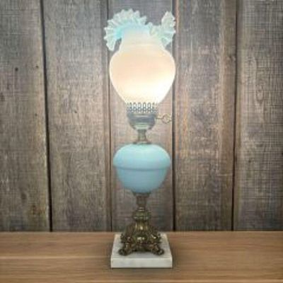 Antique Gone With The Wind Style Parlor Lamp Fenton Style Ruffled Edge Shade On Marble Base 6"X22"