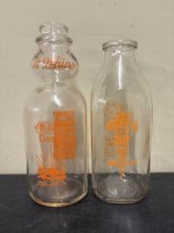 Lot 550: Pair Of Vintage Collectible Glass Milk Bottles Including...