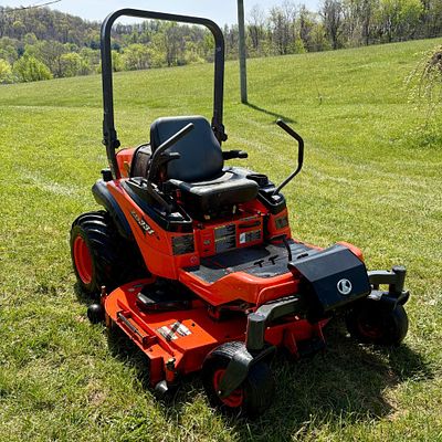 Kubota ZD331 Zero-Turn Mower. Commercial-grade zero turn with Kubota 3-cylinder diesel, dual 