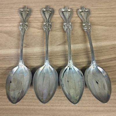 4 Sterling Silver "Old Colonial" Teaspoons by Towle Silversmiths 103g - 5"