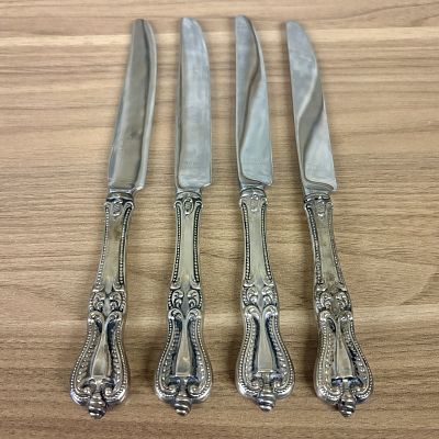 4 Sterling Silver "Old Colonial" Butter Knives by Towle Silversmiths 254g - 9"