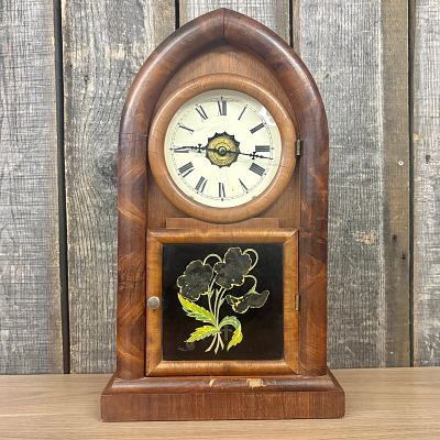 Antique "Beehive" style Mantel Clock, a Popular American Design from the Mid-to-late 19th 