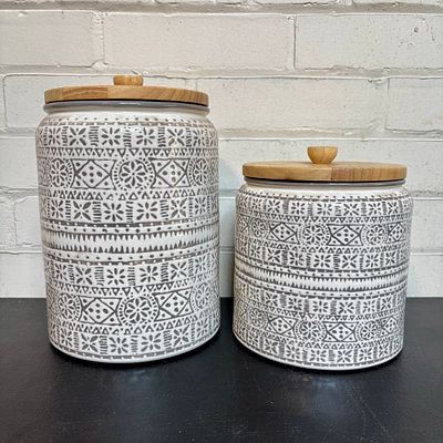 Pair Of Threshold Farmhouse Style Stoneware Food Storage Containers 5.5"X9.5"