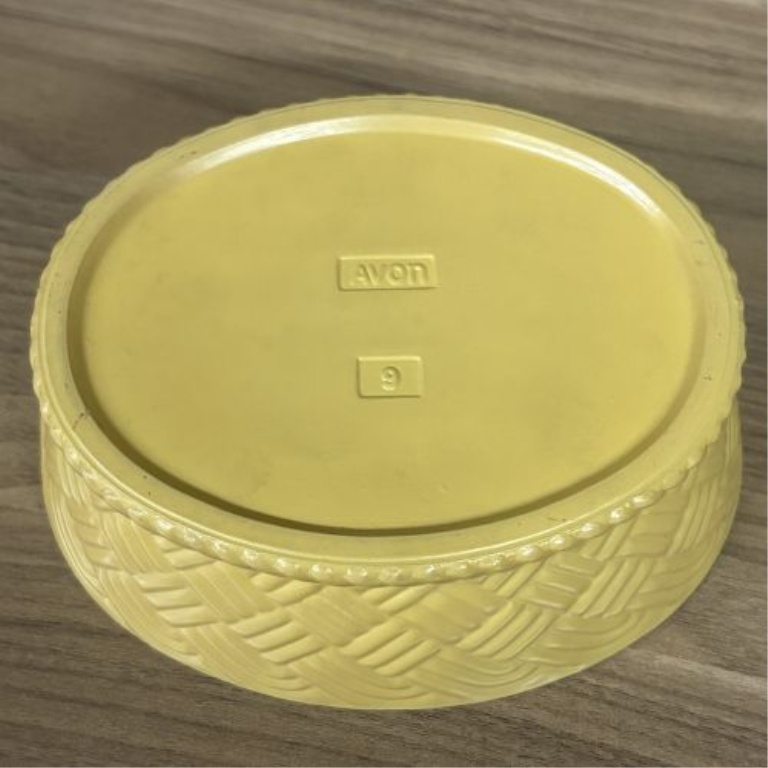 Avon Glass Hen on Nest Covered Trinket Dish