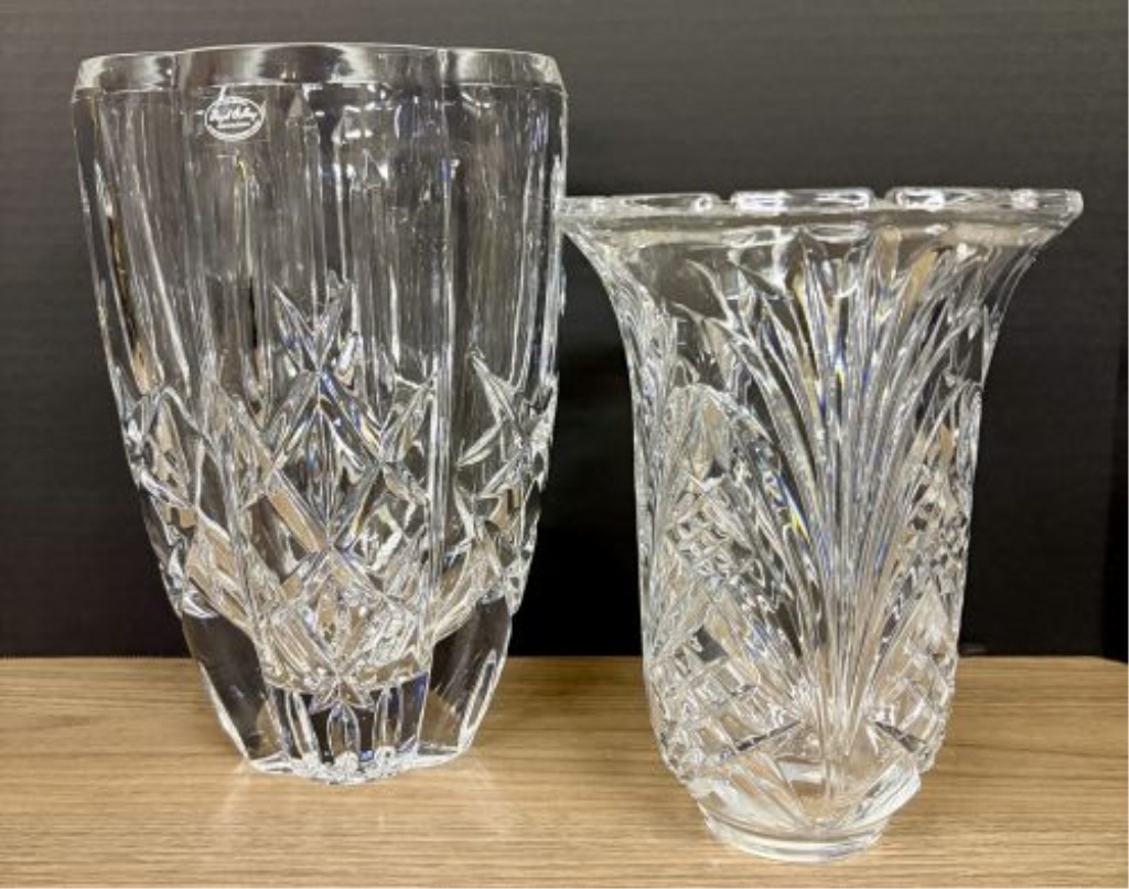 Two Contemporary 24% Lead Crystal Vases including Royal Gallery