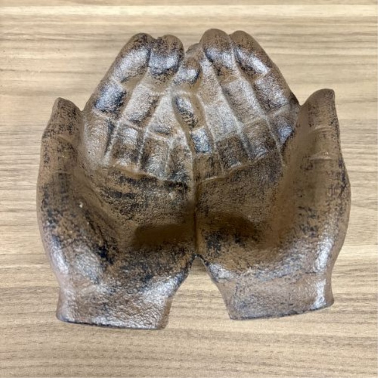 Cast Iron Cupped Hands Decorative Dish in Rust Finish