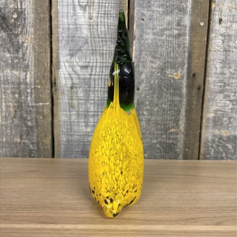 Fifth Avenue Crystal Attributed Art Glass Toucan Figurine