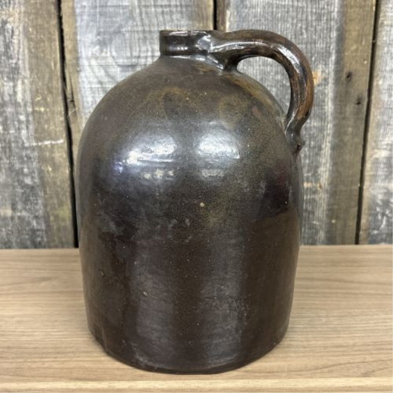 Antique American One Gallon Brown Albany Slip Stoneware Beehive Jug