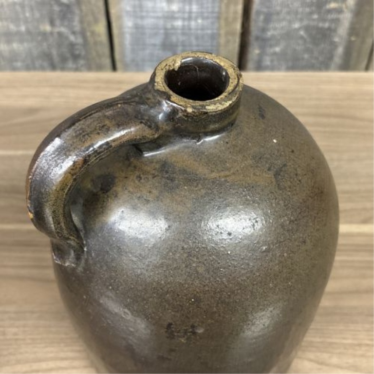 Antique American One Gallon Brown Albany Slip Stoneware Beehive Jug
