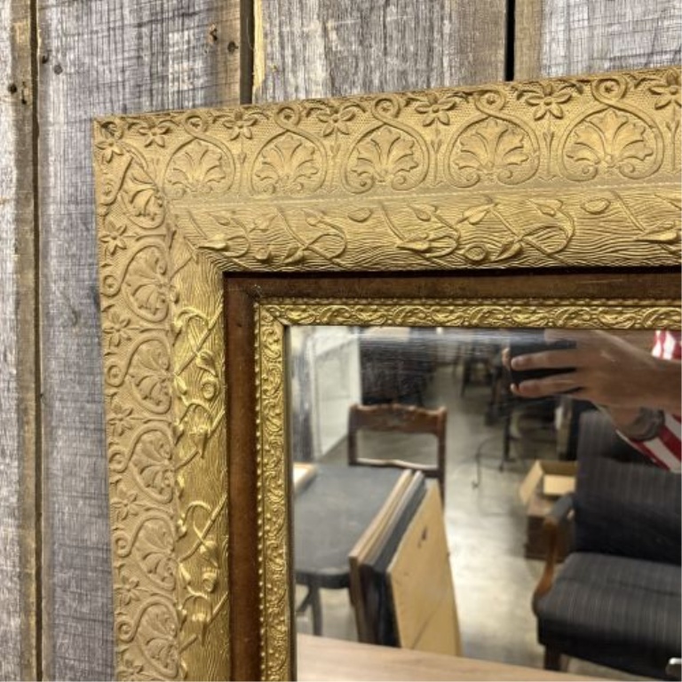 Late 19th Century Victorian Gilt Gesso and Wood Wall Mirror with Velvet Liner