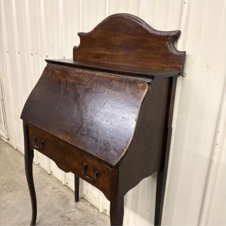 Antique American Quarter-Sawn Oak Slant-Front Secretary Desk
