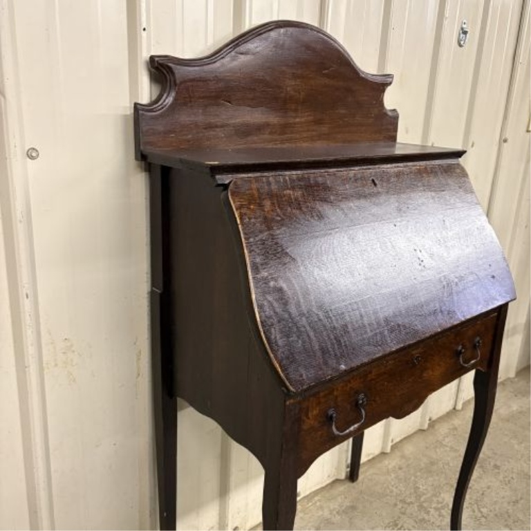 Antique American Quarter-Sawn Oak Slant-Front Secretary Desk