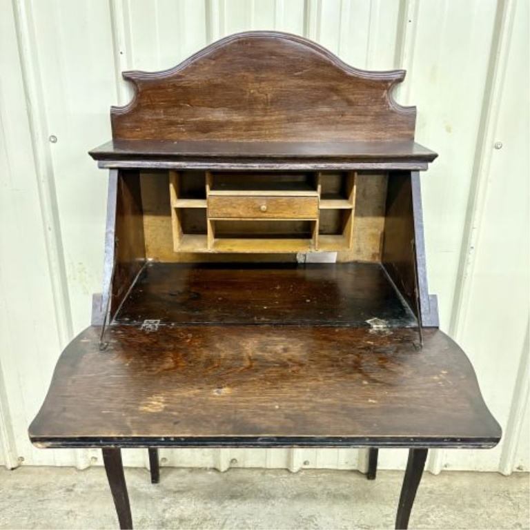 Antique American Quarter-Sawn Oak Slant-Front Secretary Desk
