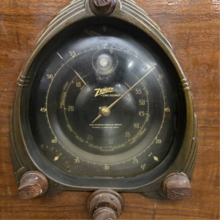 Zenith 1938 Console Floor Radio with Shutter Dial