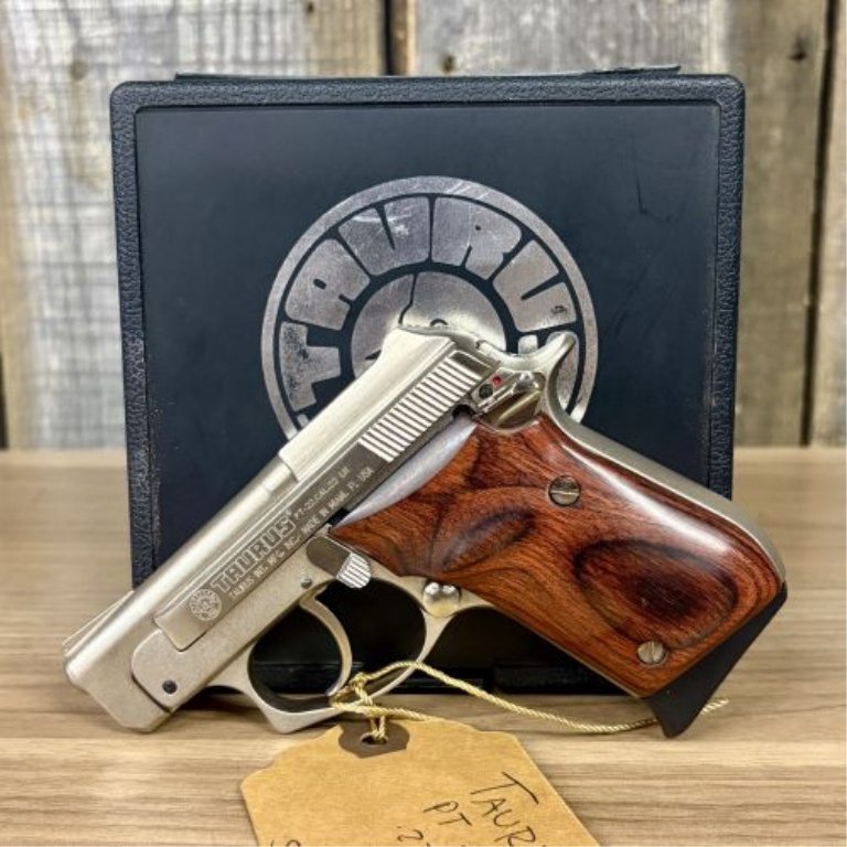 Taurus PT-22 Semi-Automatic Pistol .22 LR with 2.75 Inch Barrel