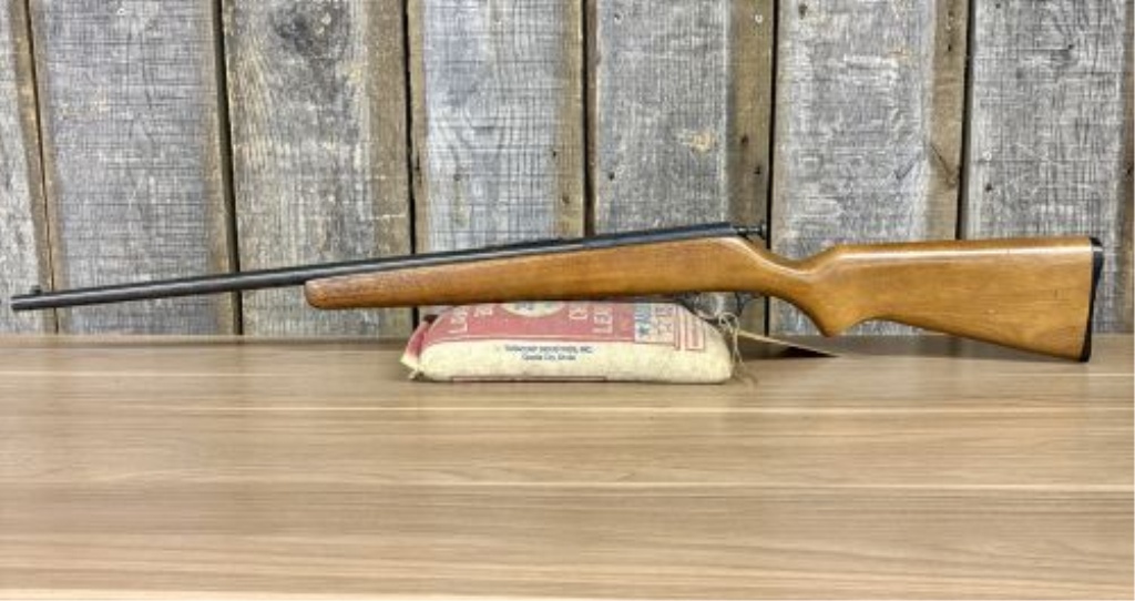 Marlin Model 100 Single-Shot Bolt-Action Rifle .22 S/L/LR with 24 Inch Barrel