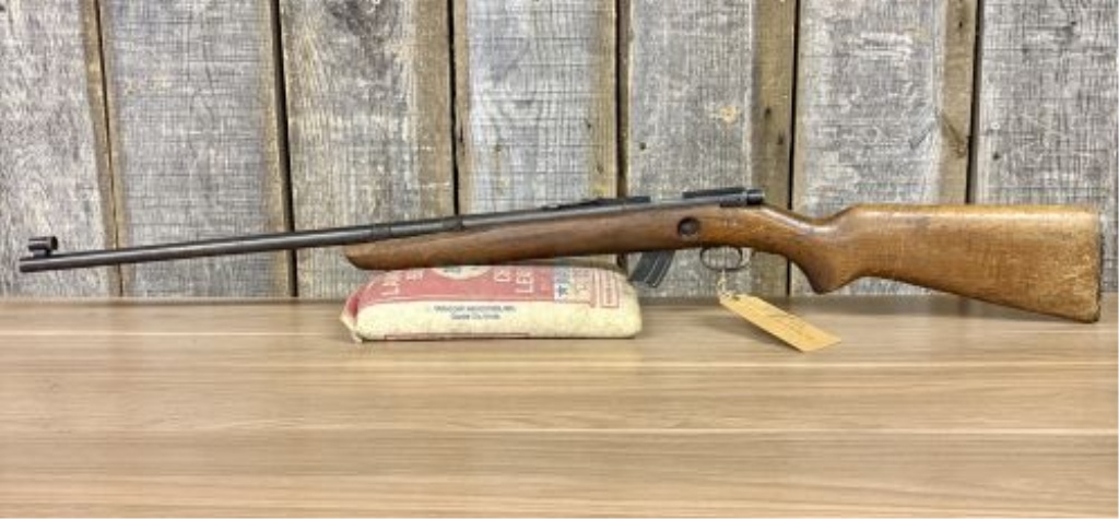 Winchester Model 69A Bolt Action Rifle .22 S L LR with 25 Inch Barrel