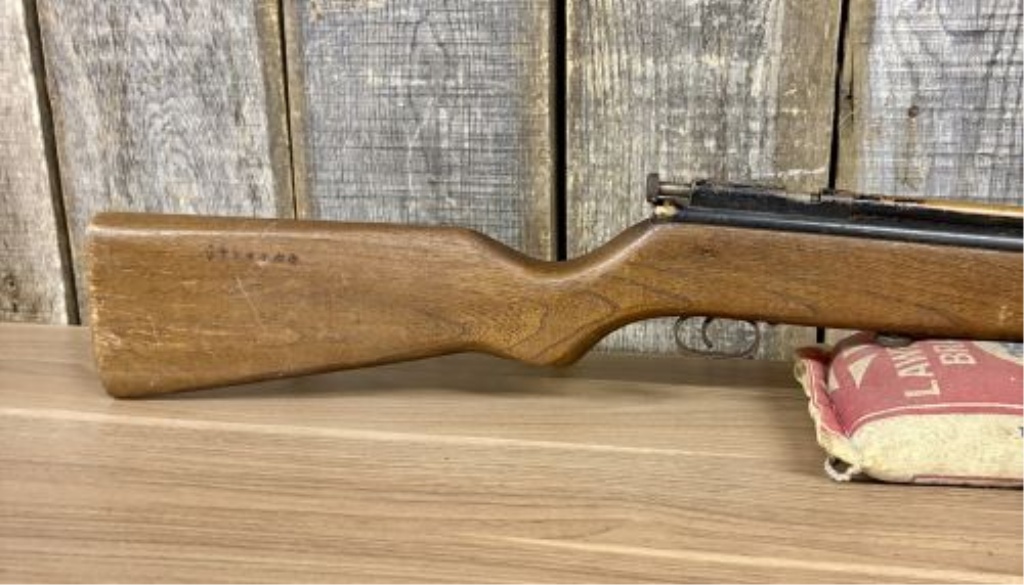 Sheridan Products Inc. Model C Blue Streak Multi-Pump Pneumatic Air Rifle .20 Caliber with 19.25 Inch Barrel