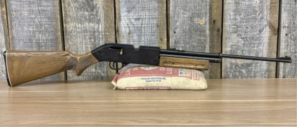Crosman Model 760 Powermaster Multi-Pump Pneumatic Air Rifle .177 Caliber and BB with 19.5 Inch Barrel