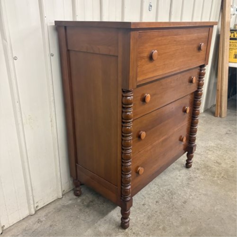 Davis Cabinet Company Collectors Cherry Empire Style Four Drawer Chest