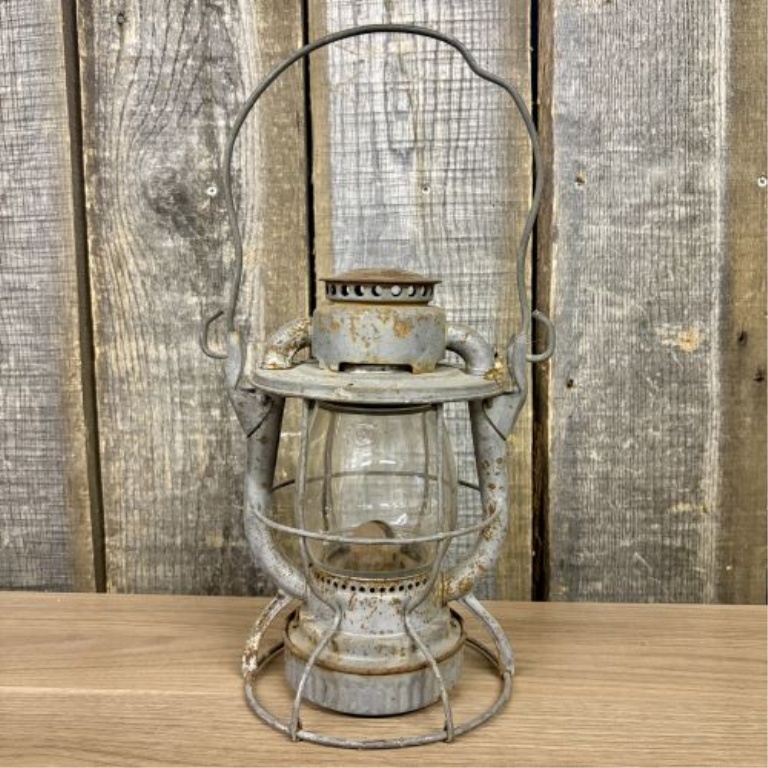 Dietz Vesta New York Central System Railroad Lantern