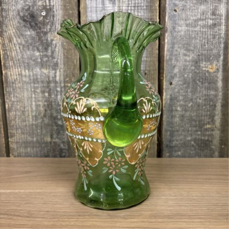 Seven-Piece Emerald Green Enameled Glass Beverage Set