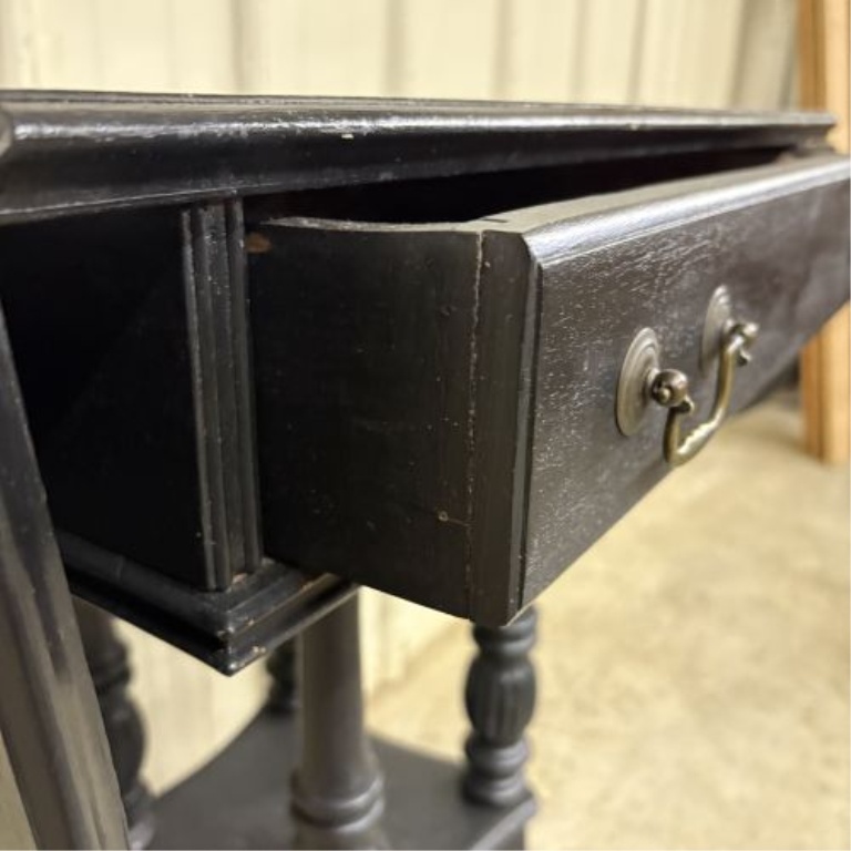 Federal Style Ebonized Drop-Leaf Side Table