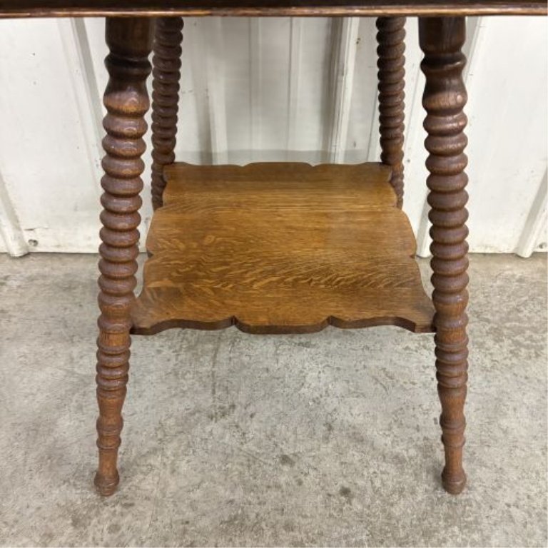American Victorian Quartersawn Oak Square Parlor Table with Bobbin Legs