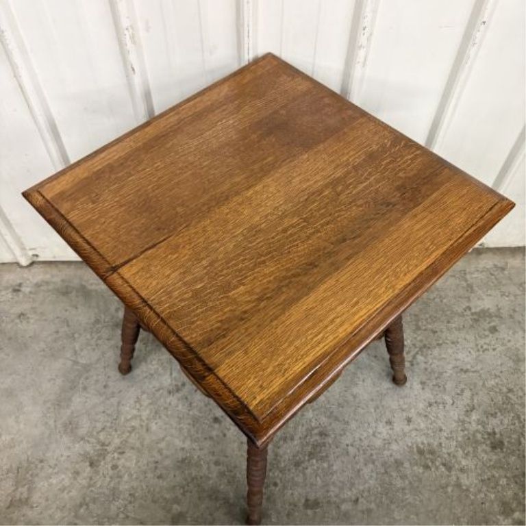 American Victorian Quartersawn Oak Square Parlor Table with Bobbin Legs