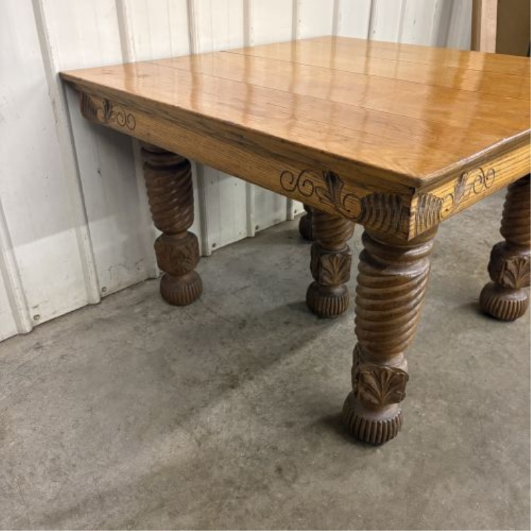 American Victorian Quartersawn Oak Extension Dining Table with Barley Twist Legs