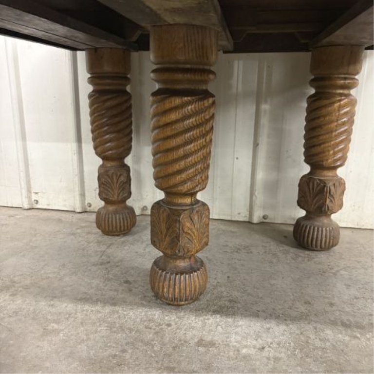 American Victorian Quartersawn Oak Extension Dining Table with Barley Twist Legs
