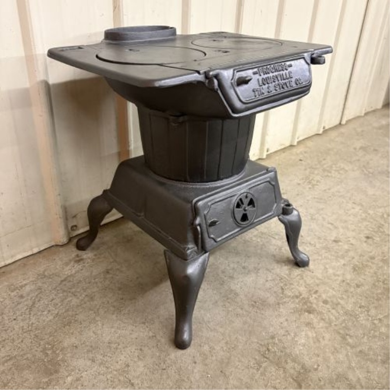 Louisville Tin and Stove Company Progress Cast Iron Two Burner Laundry Stove