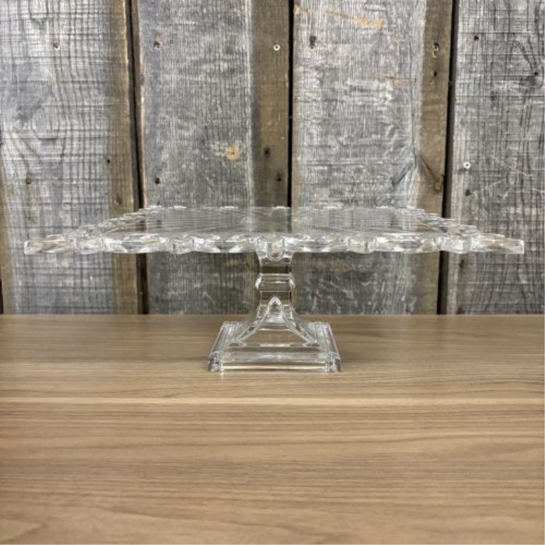 Shannon Crystal by Godinger Freedom Collection Square Pedestal Cake Stand