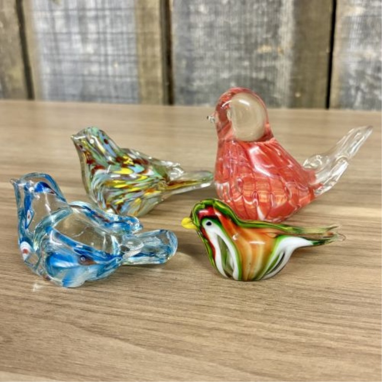Four Hand-Blown Art Glass Bird Figurines Including Murano and Lefton Examples