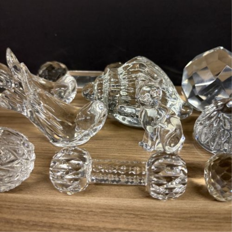 A Collection of Eleven Assorted Clear Glass and Crystal Decorative Objects and Tableware Accessories