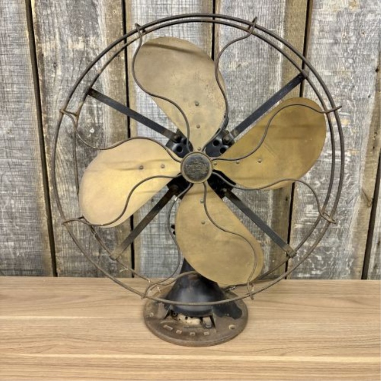 Antique Emerson Type 29646 16-Inch Brass Blade Electric Desk Fan