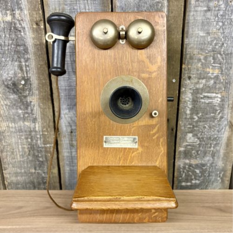 Chicago Telephone Supply Company Antique Oak Wall-Mounted Magneto Crank Telephone