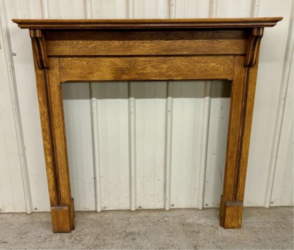 American Early 20th Century Oak Fireplace Mantel with Scrolled Corbels and Rope Molding