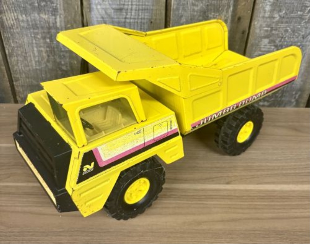 Nylint Jumbo Dump Truck