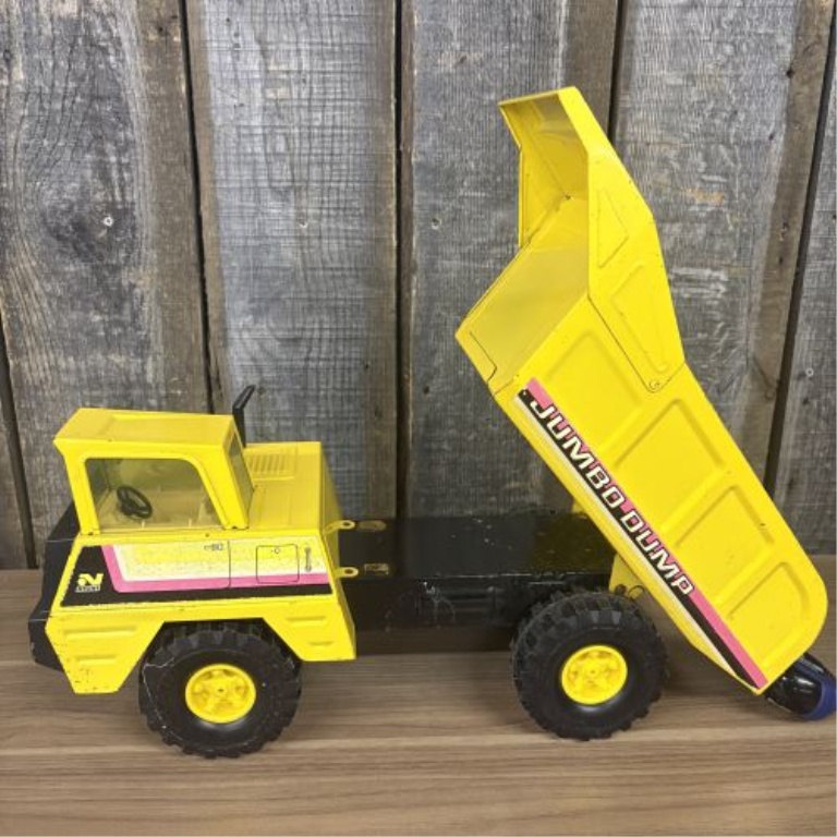 Nylint Jumbo Dump Truck