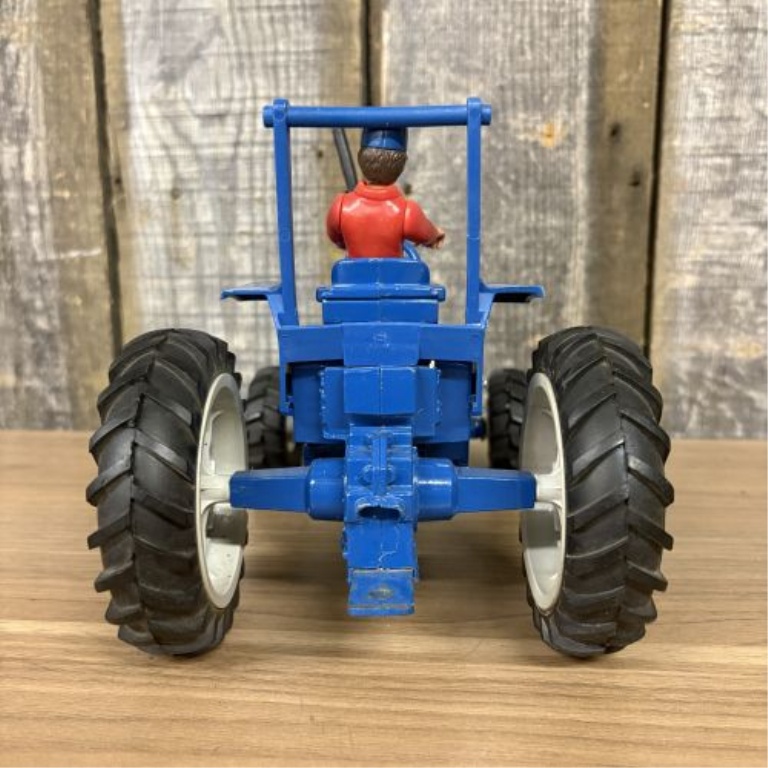 Ertl Ford 7710 1/16 Scale Toy Tractor